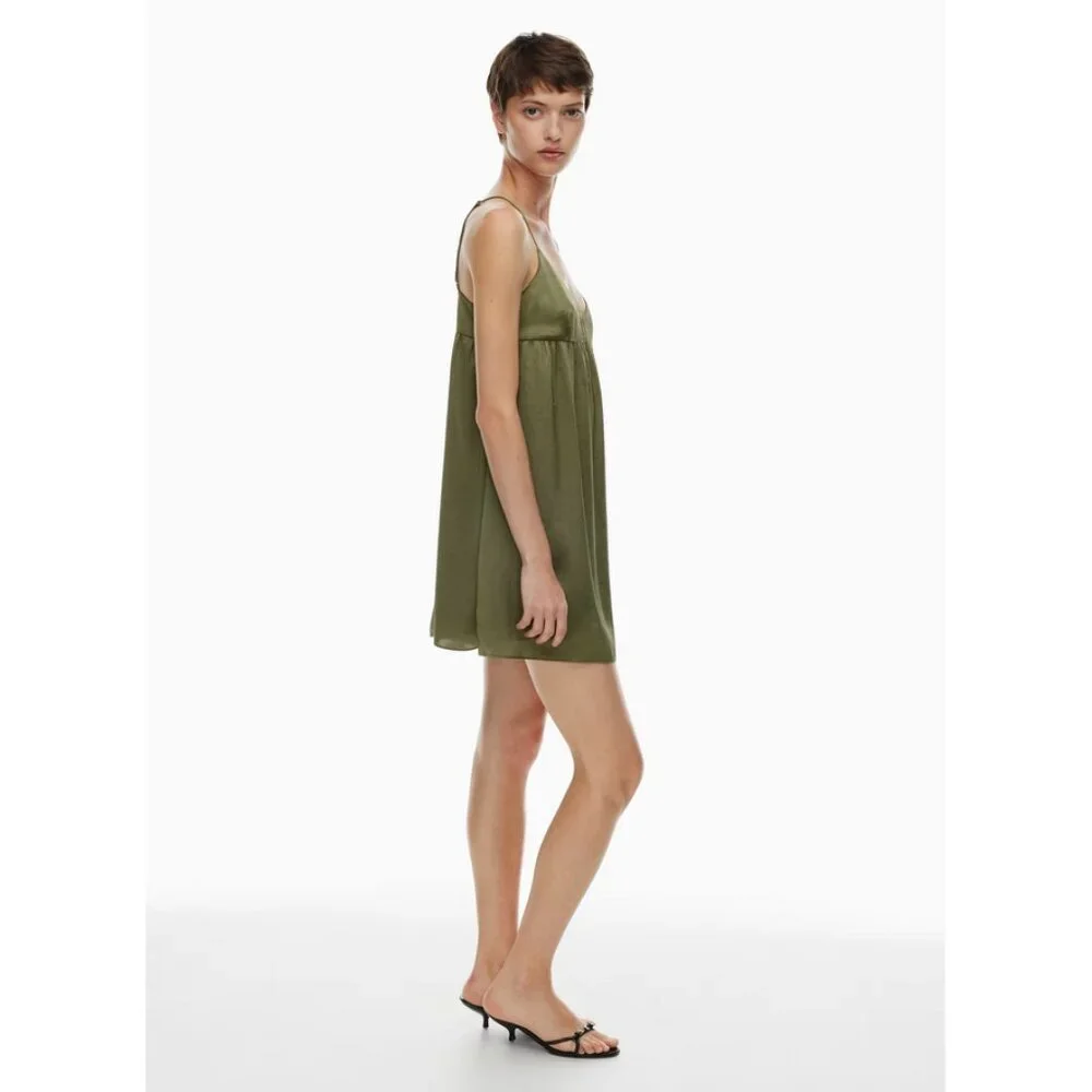 Wilfred x Aritzia Sz. M Bosana Green Lover Satin Babydoll Mini Dress